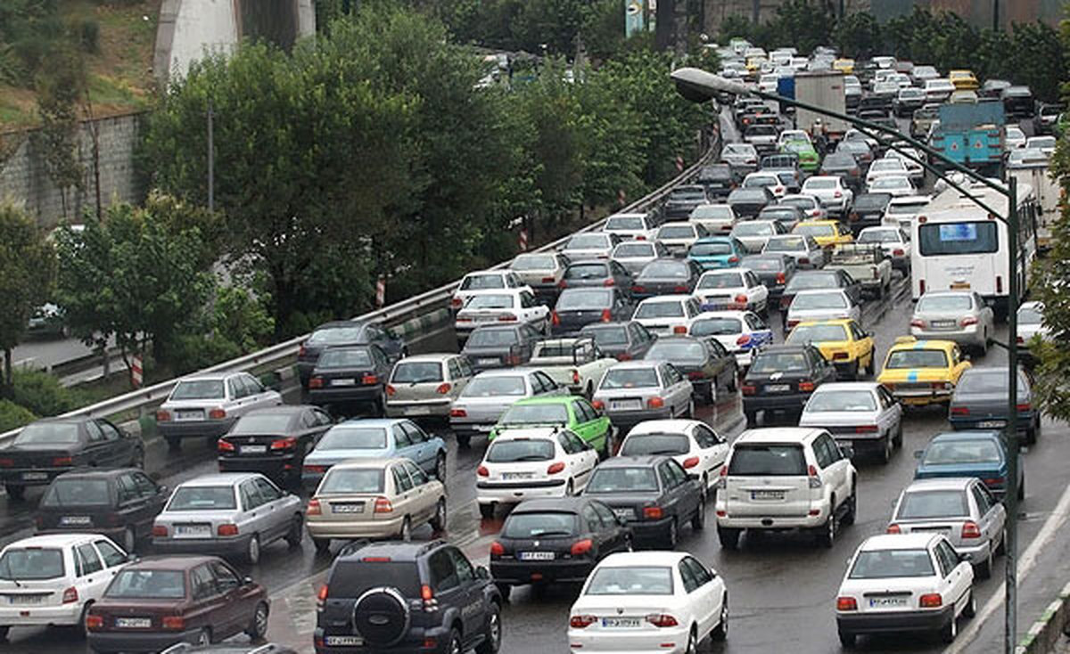 ترافیک شهری روی اعصاب شهروندان بوشهری!