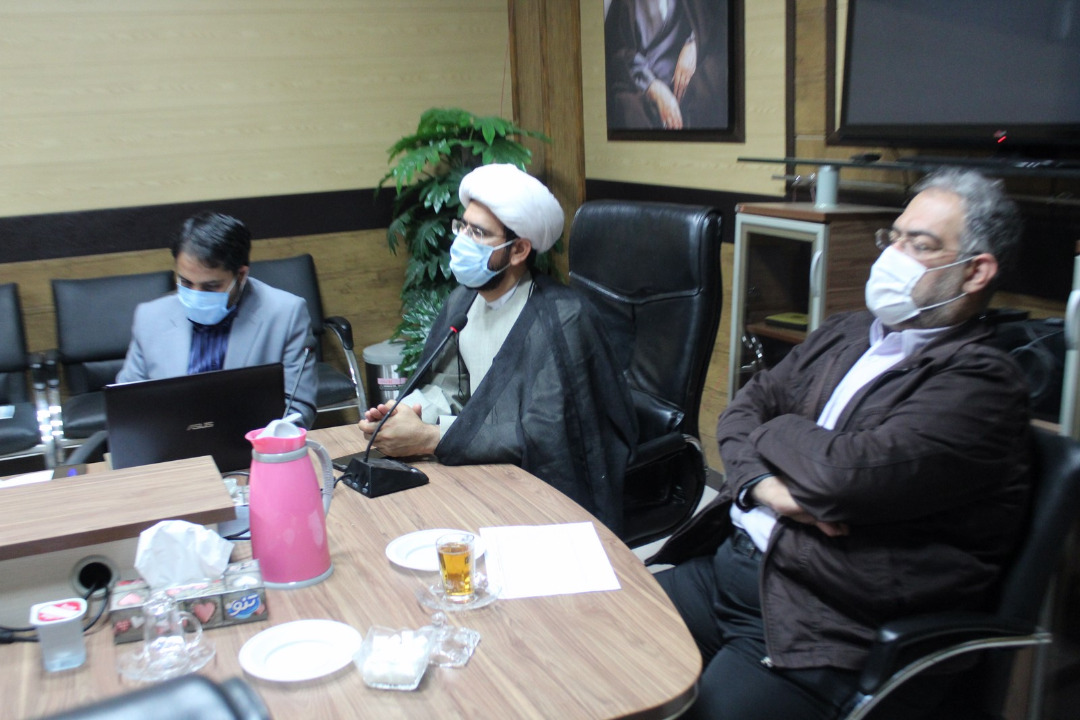 دیدار مدیر مرکز امور خادمین آستان قدس رضوی با خادمیاران رضوی استان بوشهر