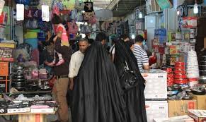 فرماندارگناوه: بازاریان مطالبات صنفی را با ارایه راهکار ارایه دهند