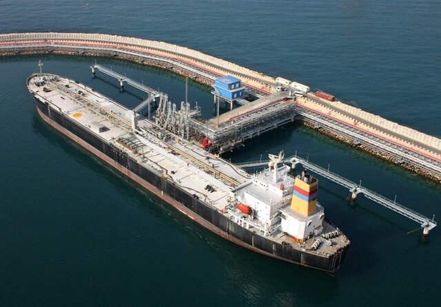 آغاز بهرهبرداری از اسکله شناور مسافری بندر دیلم در آستانه نوروز ۱۴۰۴