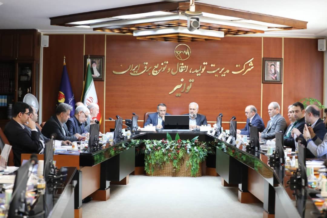 مدیرعامل شرکت توانیر خبر داد: صرفهجویی ۴۰ هزار مگاواتساعتی در پی تعطیلی چهارشنبه / کاهش مصرف معادل ۱/۵ برابر تولید نیروگاه اتمی بود