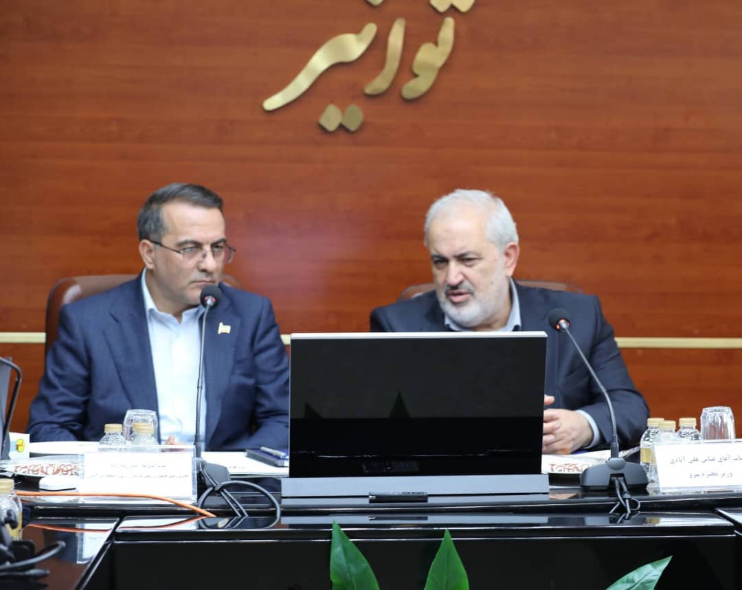 معاون رییس جمهور در بازدید از خسارات توانیر در جنگ تحمیلی ۱۲ روزه پایداری خدمات آب و برق متکی به توان داخلی و نیروهای عملیاتی است